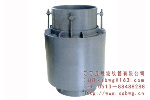 無約束波紋補償器